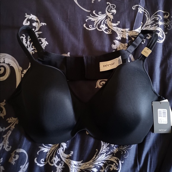 Brand new Déesse bra! Tags still on - Picture 1 of 5
